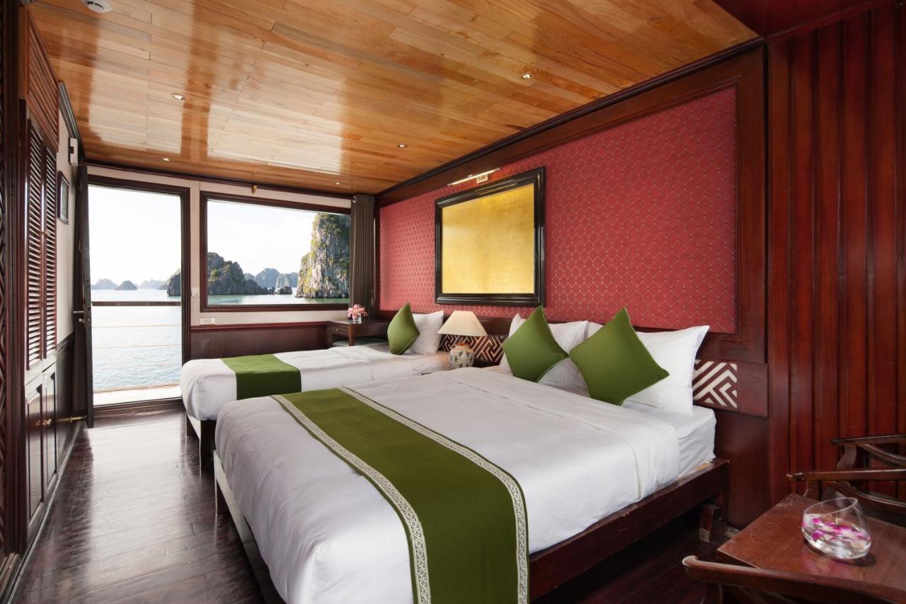 Garden Bay Premium Cruise Hotel Ha Long Exterior photo